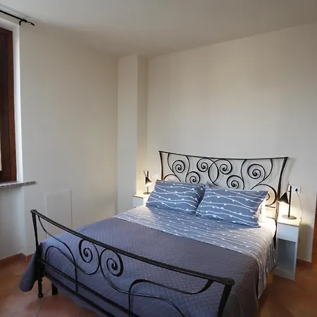 Podere Fondo Chiusa * 피덴차